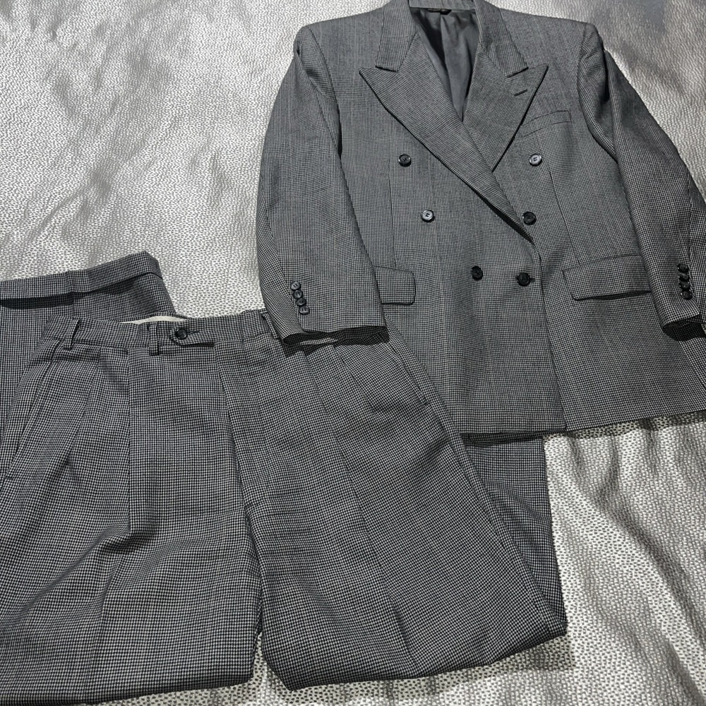 Lord & Taylor Bill Blass Black White Houndstooth Suit Jacket 44 Pants 36x28 Vtg